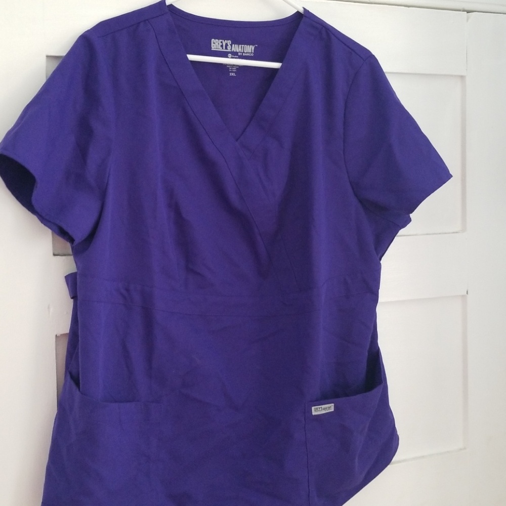 Greys Anatomy top